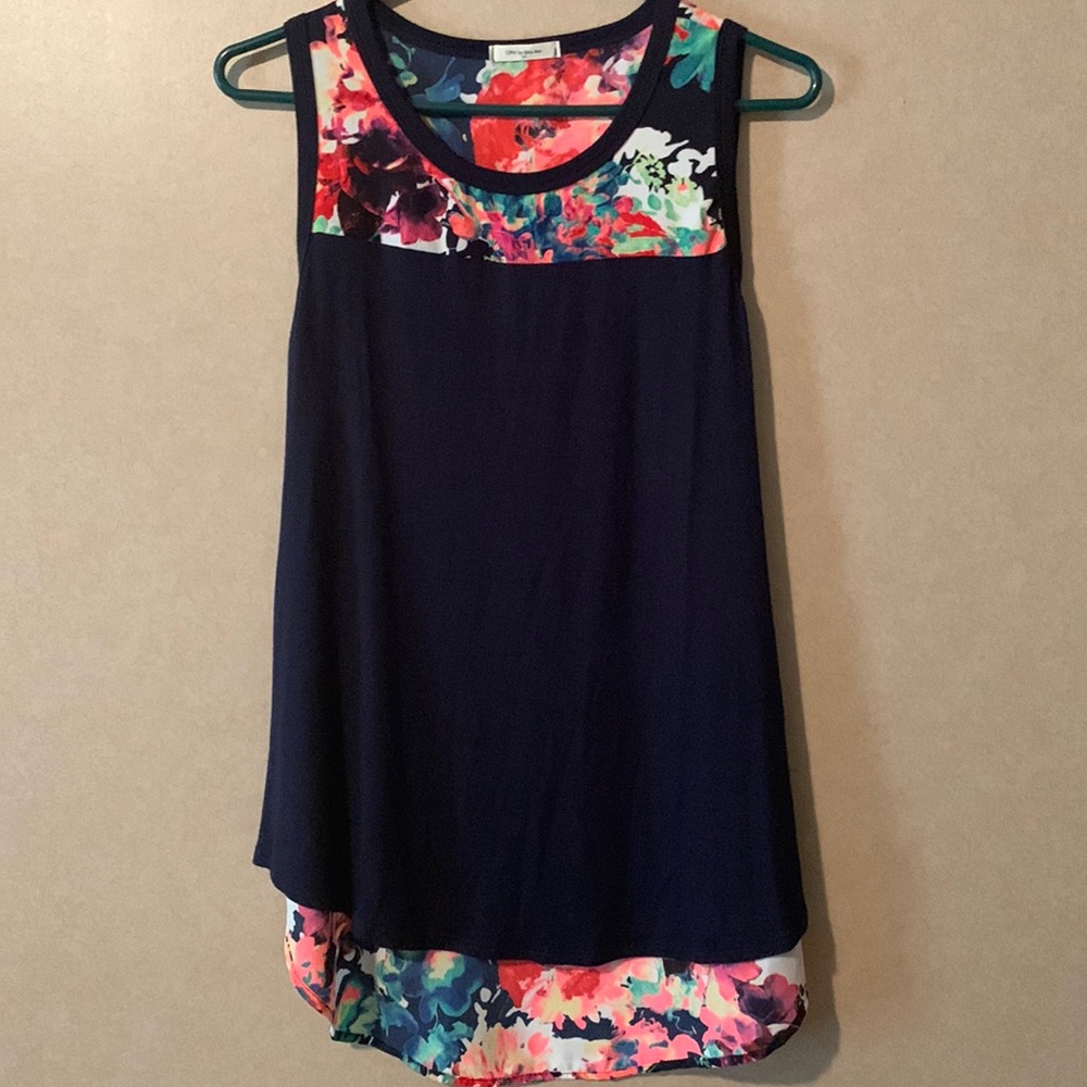Mon Ami Floral Blouse